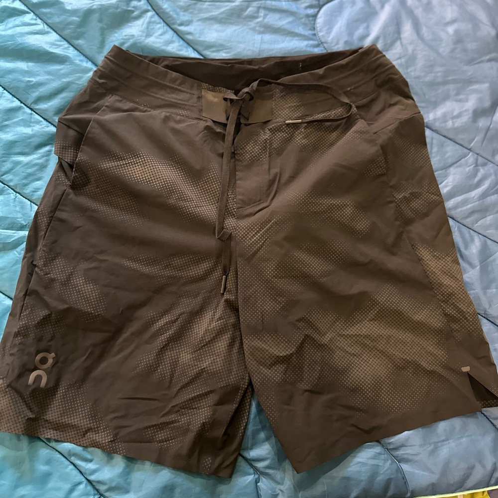 On Running lumos hybrid short